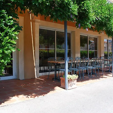 Ξενοδοχείο De L'orb 2*
